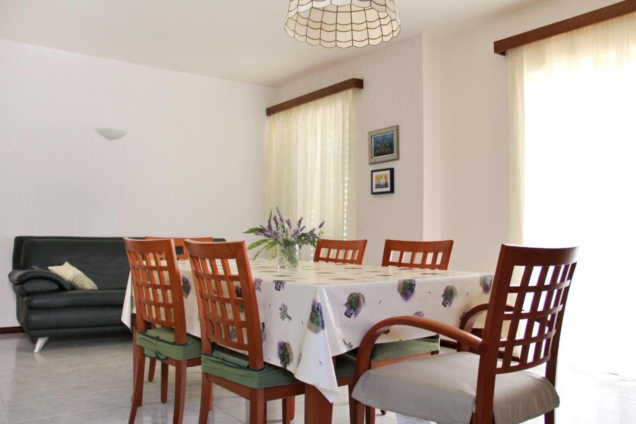 Apartments By The Sea Razanj, Rogoznica - 4253 Exterior foto